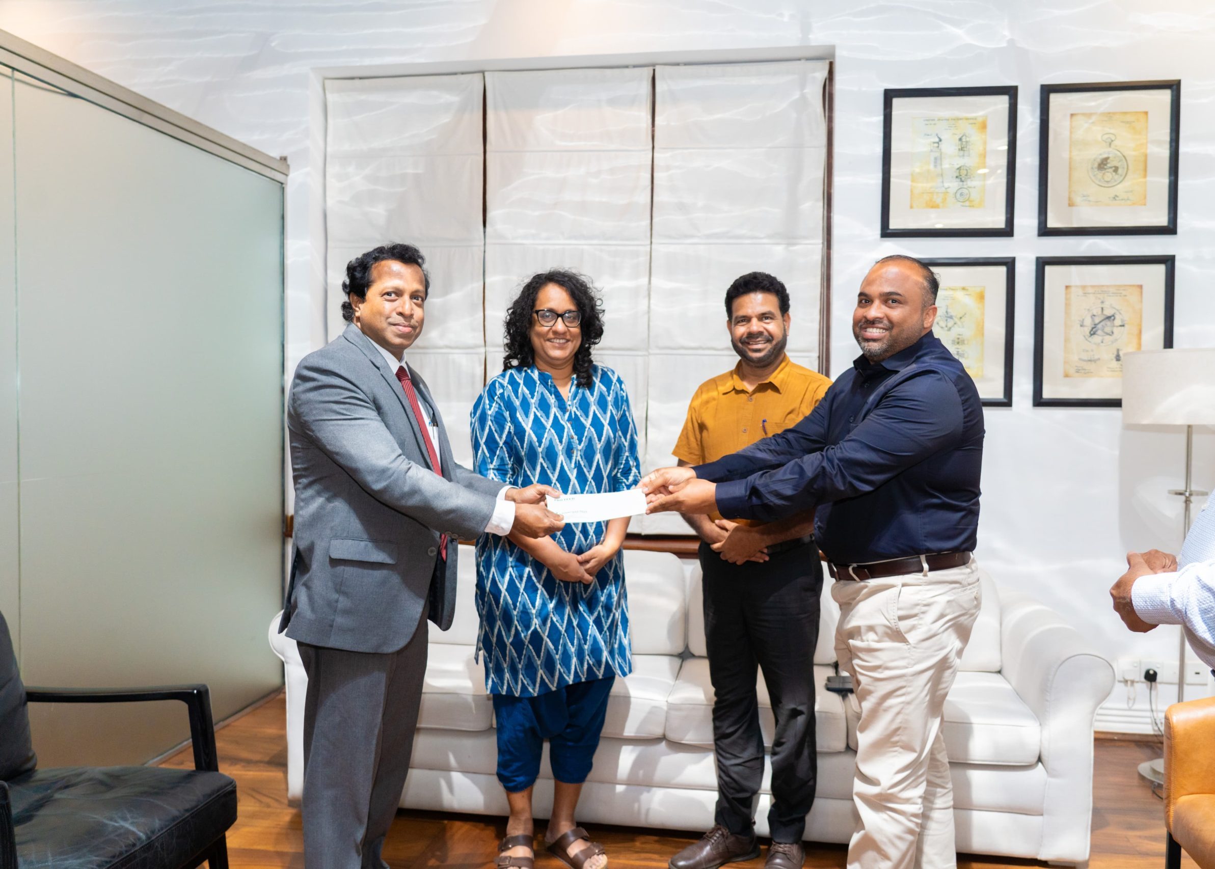 Meeting with the Honourable Prime Minister & Contribution to the “Rebuilding Sri Lanka”